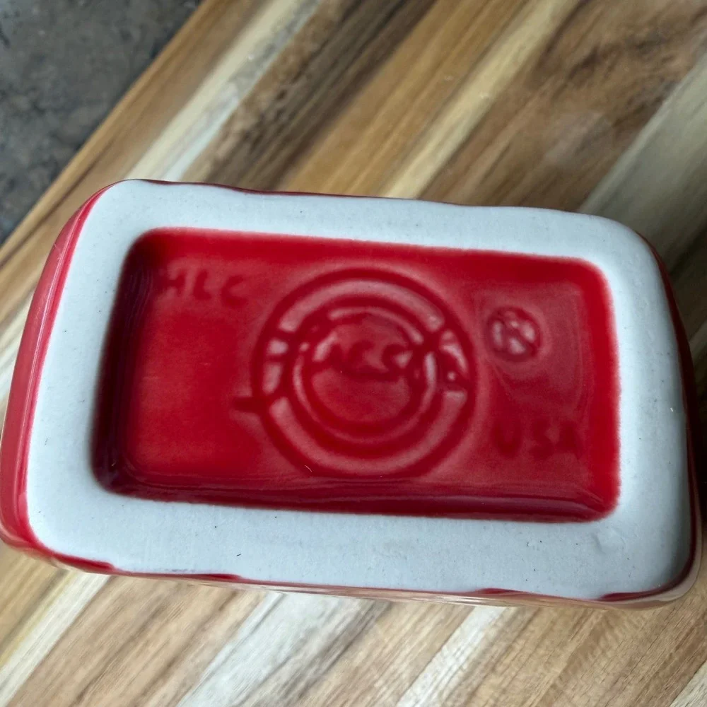 Fiesta scarlet red